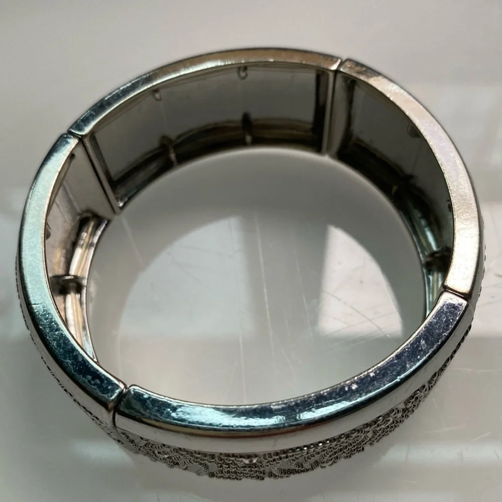 Vintage Chico's Regan Stretch Bracelet Rhinestone Silver Toned 7.5